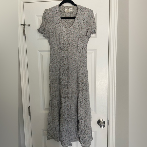 Dresses & Skirts - Vintage Floral Dress